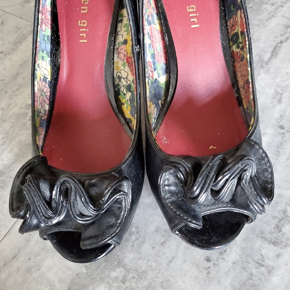 COPY - 2/$30  👠 like new Madden girl heels! size 8 - Picture 5 of 9